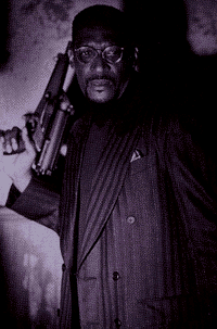 Grange (Tony Todd)
